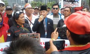 Wartawan Geruduk Dewan Pers Bawa Simbol "Kematian" 6