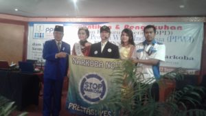 Meylia Nabila Dinobatkan Sebagai Duta PPWI Banten 1