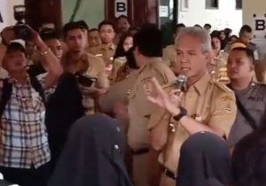 Ganjar Dorong Pemkot Surakarta Buat Pasar Darurat 1