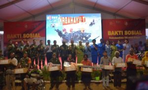 Baksos HUT TNI ke 73, Bupati Merauke Disebut Bantu Beras 100 Ton Untuk Korban Gempa 1