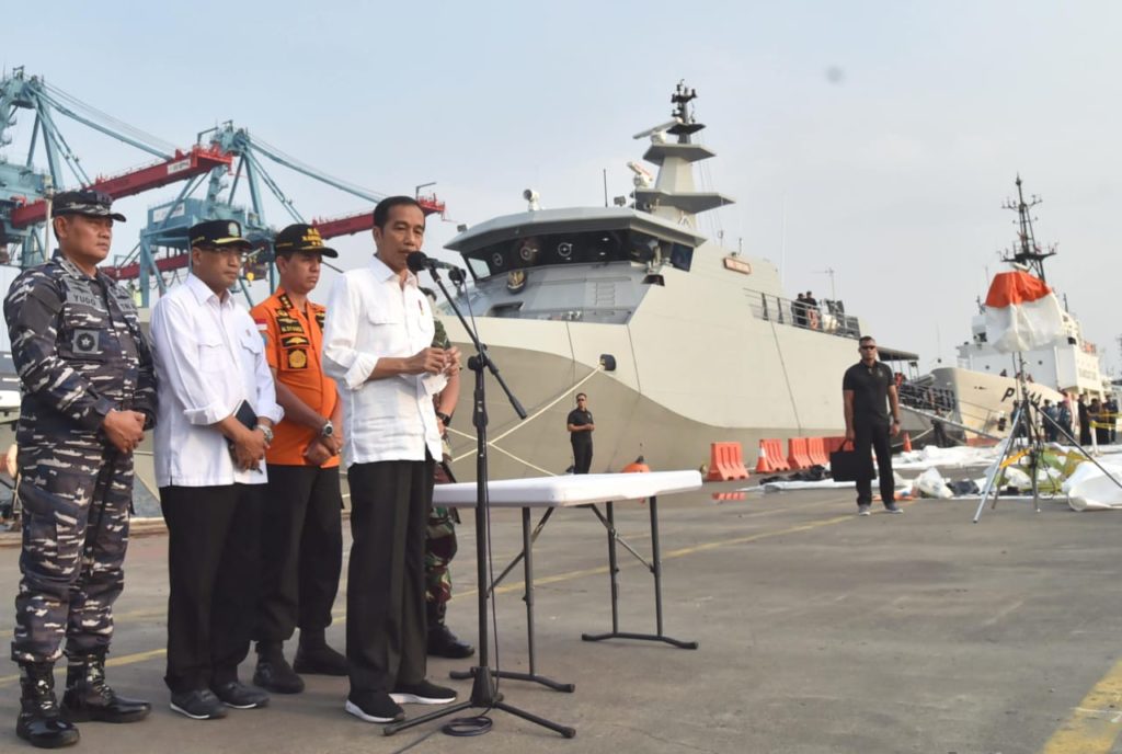 Presiden Jokowi Apresiasi Kerja Cepat Tim Pencarian Korban Lion Air JT-610 3
