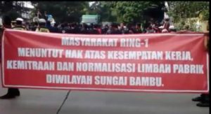 Warga Lokal Sulit Dapat Kerja, PT Astra Didemo 1