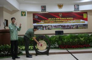 Danpusterad Gelar Komsos Kreatif Bersama Mahasiswa dari Sabang sampai Merauke 1