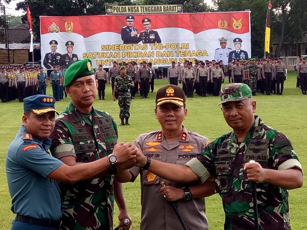 Kapolda NTB Pimpin Apel Kesiapan Pengamanan Natal & Tahun Baru 5