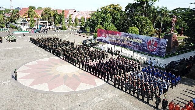 HUT HJK: TNI AD Mengabdi dan Membangun Bersama Rakyat 2