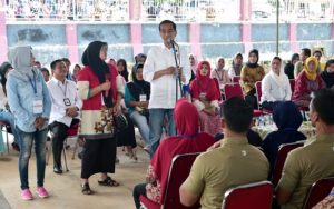 Presiden Senang Jabar Capai 1 Juta lebih Penerima Program Mekaar 18