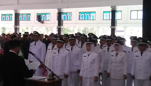 45 Kades di Pemalang Dilantik, Bupati: Jangan Nyeleweng, Gali Potensi Desa 4