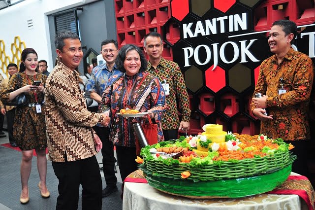 Mengintip Desain dan Menu di Kantin Pojok Istana 4