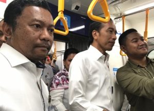 Kembali Jajal MRT, Presiden: Sudah Siap Untuk Beroperasi 2