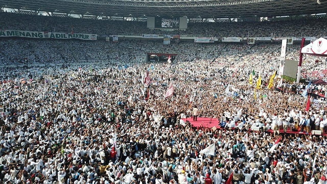 Massa Doakan Prabowo - Sandi Menang, Panitia Klaim Dihadiri Jutaan Orang 5