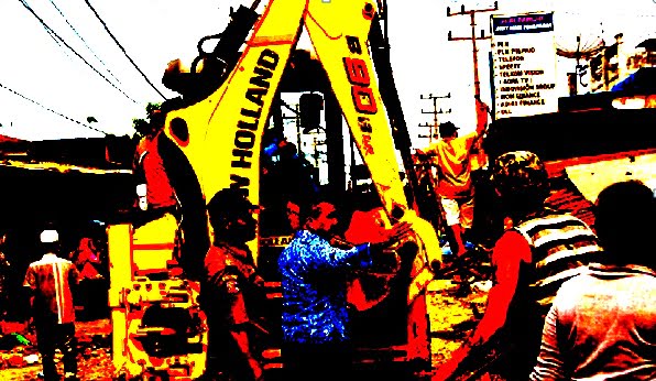 "Camat Penyelenggara Ketentraman dan Ketertiban Umum" 4
