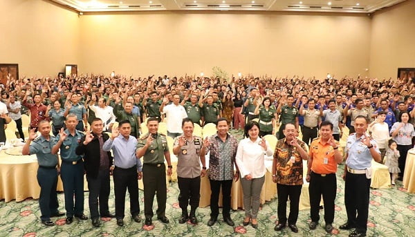 Dukung Pemecahan Rekor Dunia Menyelam Massal di Manado, Kapolda: Rekor Spektakuler Harus Diketahui Masyarakat 2