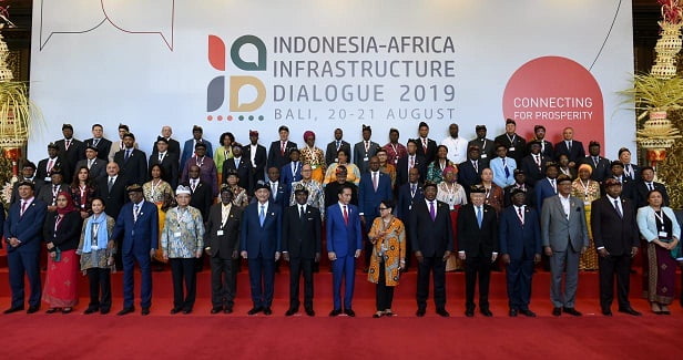 Presiden Jokowi Sebut Indonesia Sahabat Terpercaya di Pembukaan IAID 2019 2