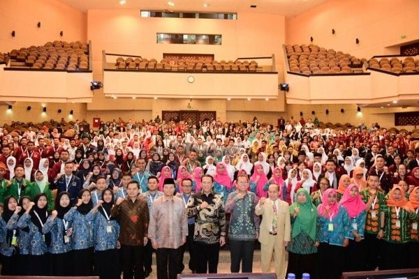 Antusiasme Finalis LCC Empat Pilar Bertemu Pimpinan MPR 19