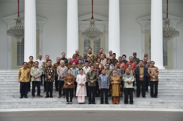 Presiden Jokowi Sampaikan Terima Kasih kepada Wapres JK dan Seluruh Jajaran Kabinet Kerja 20