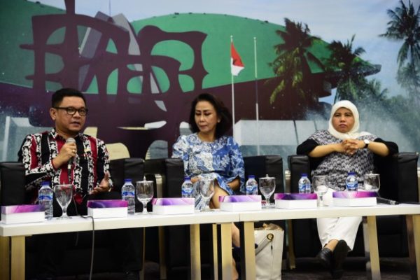 DPR RI Komisi VIII : Keputusan MA Kasus First Travel Janggal 1