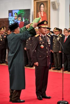 Presiden Jokowi Lantik Idham Aziz Sebagai Kapolri 2