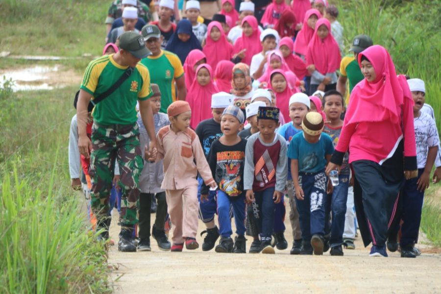 Lomba Peringatan Maulid Nabi Muhammad SAW, Wahana Satgas Yonif Raider 303 Bentuk Karakter Generasi Muda 4