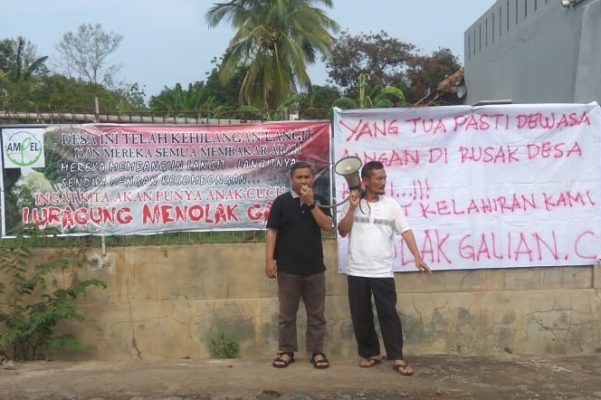 Stop Kriminalisasi 'Pejuang' Lingkungan, Polres Kuningan Diminta Hentikan Kasus Cawin 16