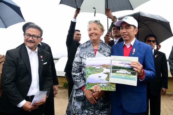 Kunjungi Mount Ainslie, Presiden Pelajari Pembangunan Ibu Kota dari Australia 2 Kunjungi Mount Ainslie, Presiden Pelajari Pembangunan Ibu Kota dari Australia 2