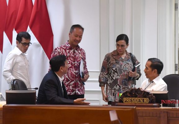 Genjot Perekonomian untuk Antisipasi Dampak Wabah Korona 2 Genjot Perekonomian untuk Antisipasi Dampak Wabah Korona 2
