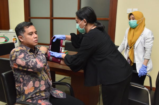 Cegah Penyebaran Covid-19, Sekretariat Kabinet Laksanakan Vaksinasi Influenza 1