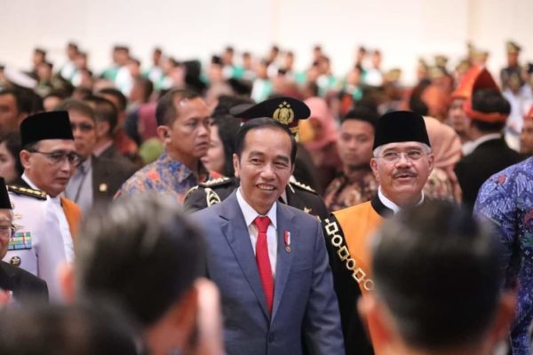 Laporan Tahunan Mahkamah Agung Terkait Sistem Penegakan Hukum di Indonesia 19