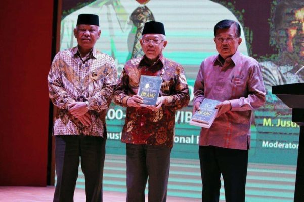 Tasyakuran dan Peluncuran 8 Buku Azyumardi Azra bertajuk "Politik Global Islam Wasathiyah" 18