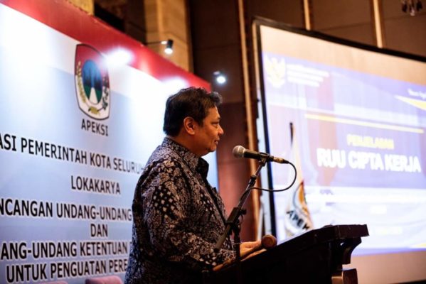 Menko Airlangga : Tidak Ada Resentralisasi dalam RUU Cipta Kerja 16