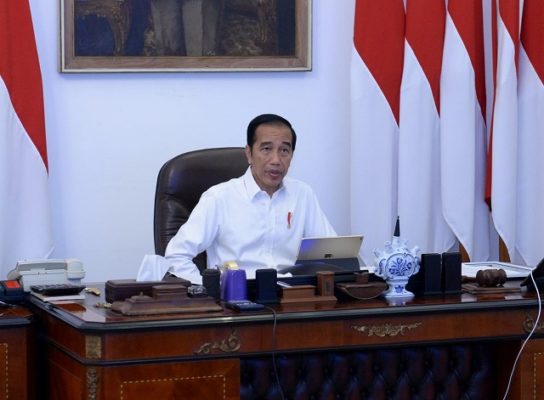 Presiden Jokowi: Segera Salurkan Bantuan Sosial dengan Tepat Sasaran 21