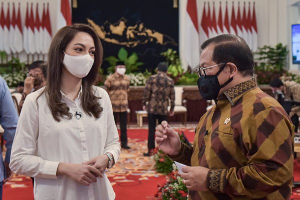Arahan Presiden, Sidang Kabinet Paripurna Dijalankan Sesuai Protokol Kesehatan 18