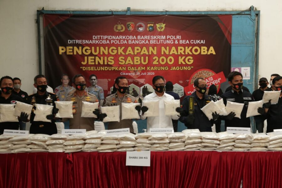 Bareskrim Gagalkan Peredaran 200 Kg Sabu Jaringan Internasional Bareskrim Gagalkan Peredaran 200 Kg Sabu Jaringan Internasional 3