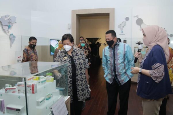 Bamsoet Pastikan Vaksin Corona Akhir Tahun Sudah Diproduksi Massal