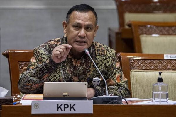 Ketua KPK H. FirliBahuri ; Pasca Ditetapkan Sebagai Tersangka Atas Pengadaan CSRT, PRK dan MUM Langsung Kami Tahan 20