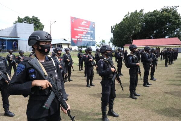 Polda Malut Gelar Apel Penyambutan dan Pengantar Ops Satgas Amole 2021 1