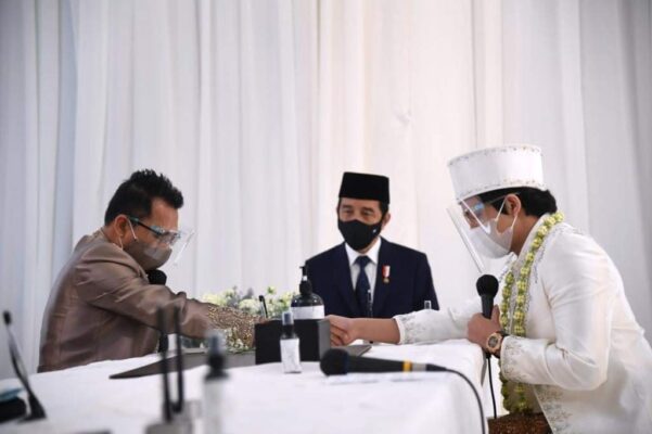 Presiden Joko Widodo dan Ibu Negara Iriana Hadiri Akad Nikah Aurel dan Atta 1