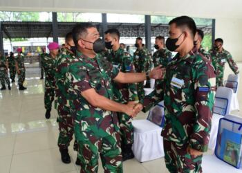 Danpasmar 1 Hadiri Pembukaan Pelatihan Pengawak SKS BMP-3F Pasmar 1 1