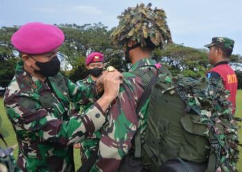Dankodikmar Memimpin Upacara Pembukaan Latihan Praktek Siswa Pendidikan Kejuruan Bintara 14