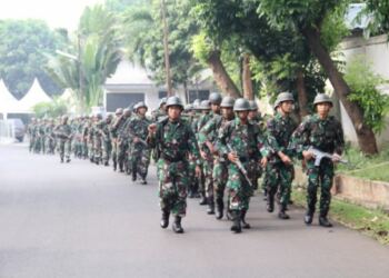 Uji Ketahanan Fisik, Prajurit Batalyon Howitzer 1 Marinir Laksanakan Hanmars 1
