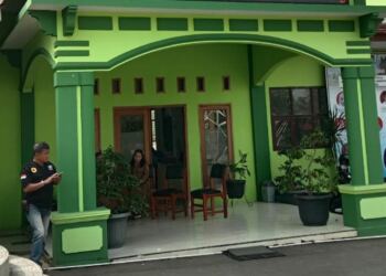 Kegiatan Perbaikan Ruang Kelas SMAN 1 Cigugur Diduga Diluar Bimtek 2