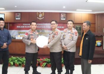Divisi Humas Polri Gelar FGD Kontra Radikal “Terorisme Musuh Kita Bersama” di Polresta Barelang 1