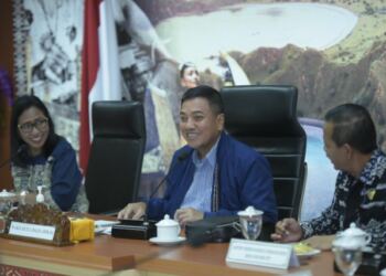 Baleg DPR RI Kunjungi NTT, Jaring Masukan Terkait UU Bahan Kimia 17