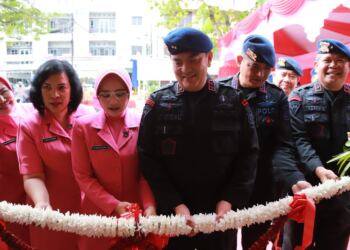 HUT Ke-77 Korps Brimob, Kapolda Riau Resmikan Rumah Yatim Piatu "Teratai" 1