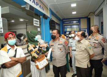 Tinjau Pelayanan Kantor Samsat, Kapolda Sumut Minta Pelayanan Masyarakat Ditingkatkan 1