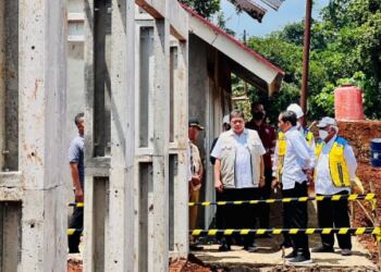 Presiden Tinjau Progres Pembangunan Rumah Tahan Gempa di Cianjur 17