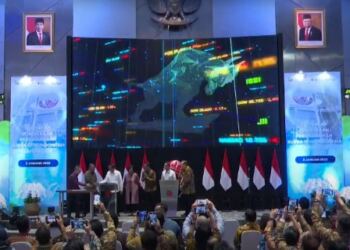 Presiden Jokowi Resmi Buka Perdagangan Bursa 2023 1