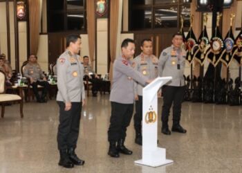 Propam Luncurkan Layanan Pengaduan Via WhatsApp Untuk Mempermudah dan Lebih Effektif 16