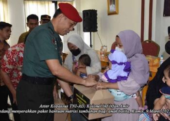 Lawan Stunting, Kopassus Salurkan Bantuan Nutrisi Tambahan dan Sembako 1
