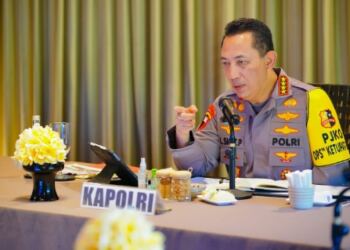 Kapolri Tegaskan Informasi Rekayasa Lalin Arus Balik Harus Cepat Disosialisasikan 21