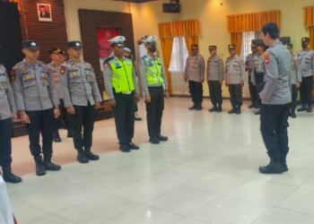 Minimalisir Pelanggaran Oleh Personil,Kasie Propam Polres Melawi Pimpin Langsung Pemeriksaan Personil 20